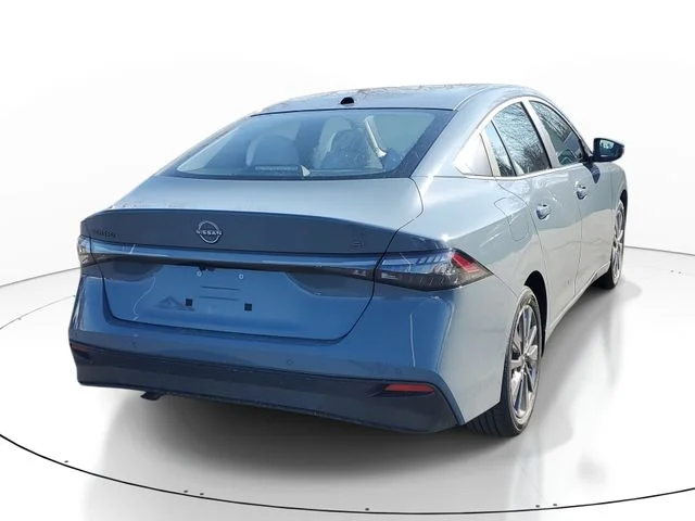 New 2026 Atlantic Gray Metallic Nissan SL image 3