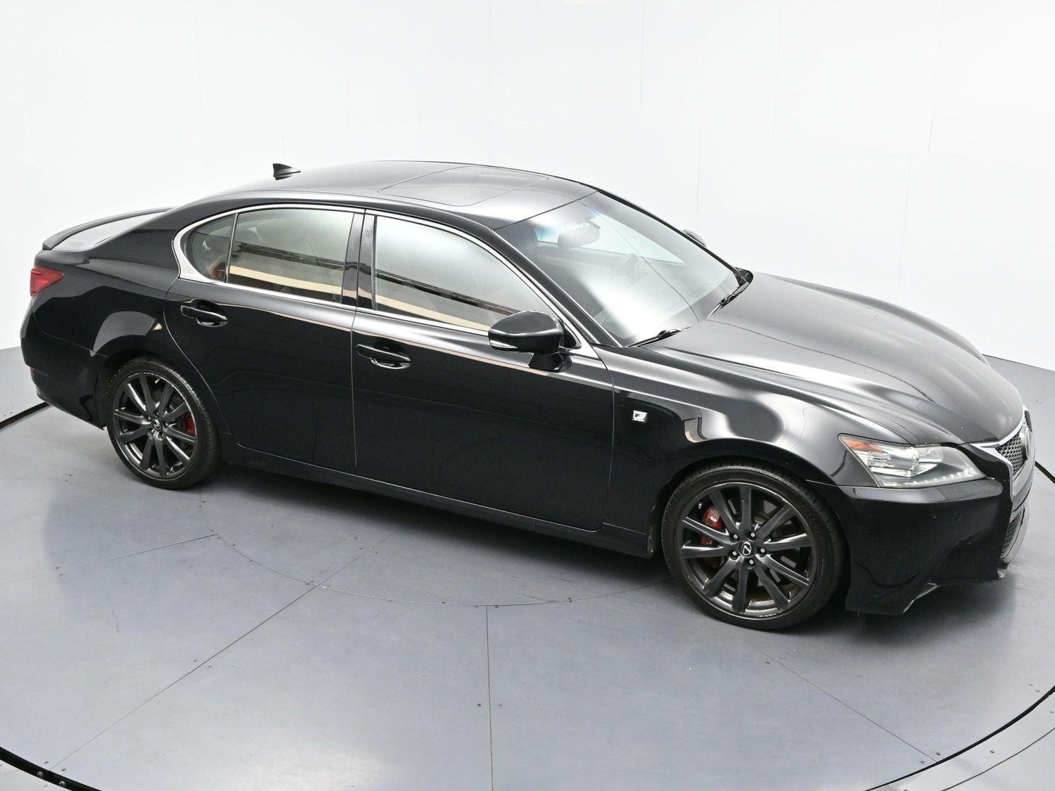 Used 2015 Ultra White Lexus Crafted Line image 37