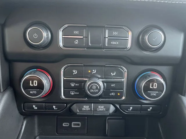 Used 2024 Gray Chevrolet LT image 18