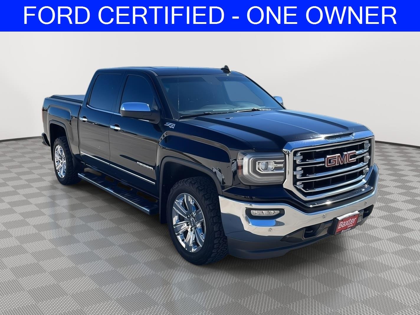 2018 GMC Sierra 4WD Crew Cab Short Box SLT's photo