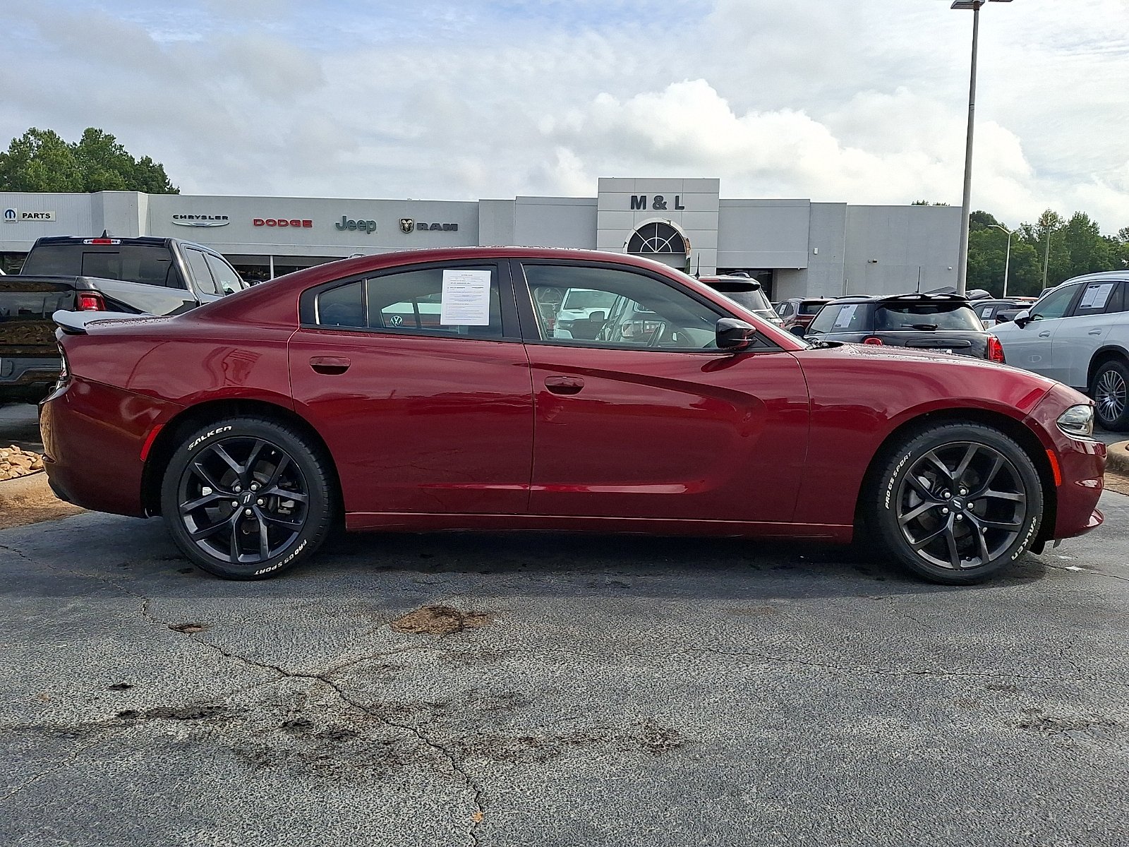 Used 2022 Octane Red Pearlcoat - PRV Dodge SXT RWD image 7