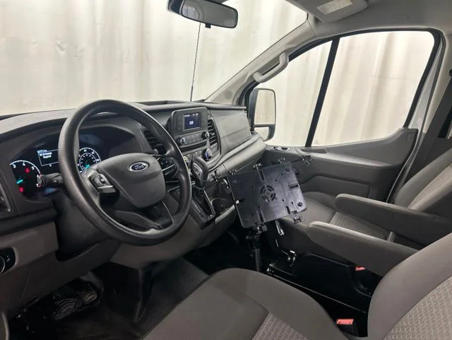 Used 2023 White Ford Base image 22