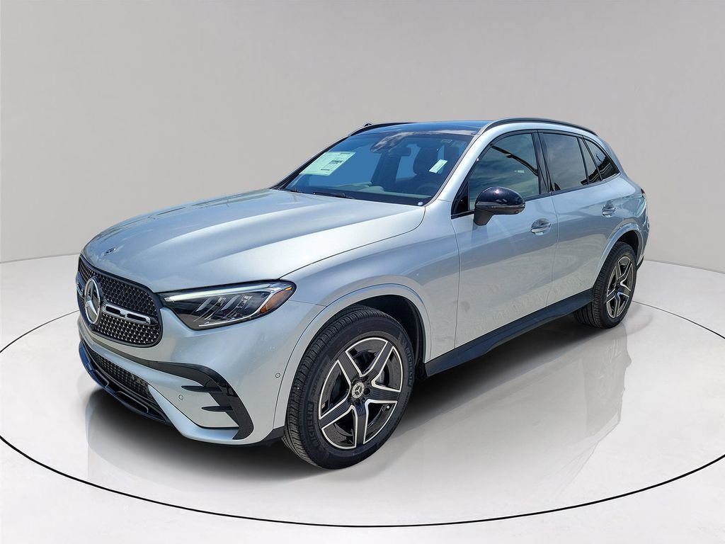 New 2027 Cirrus Silver Metallic Mercedes-Benz GLC 300 image 3