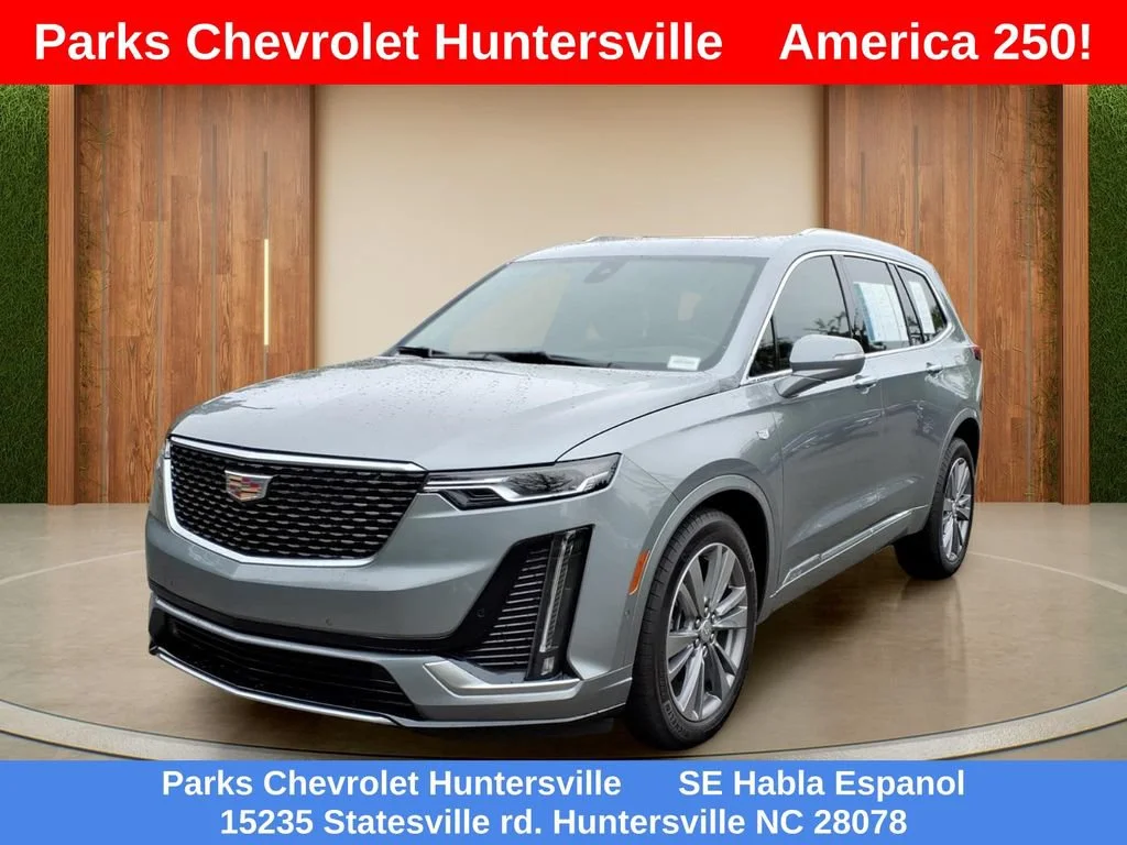 Used 2024 Argent Silver Metallic Cadillac Premium Luxury image 31