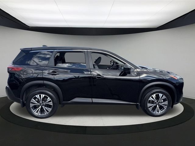 2023 Nissan Rogue SV photo 3