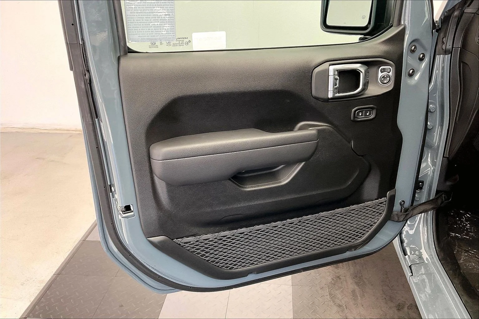 New 2026 Anvil Clearcoat Jeep Sport S image 12