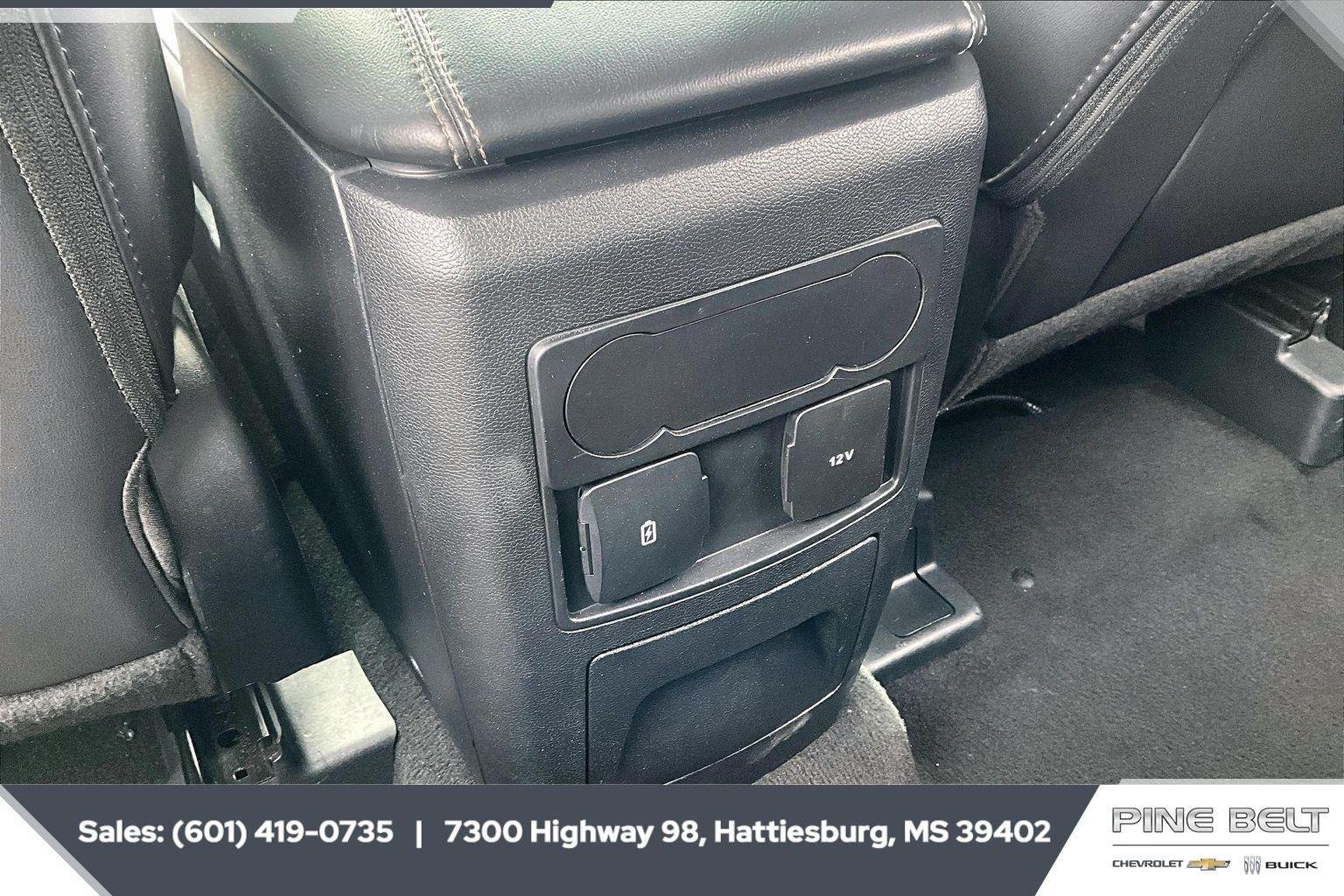 2024 Ford Explorer XLT - Photo 24