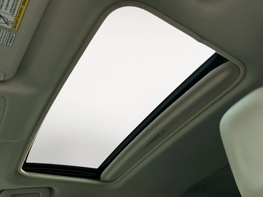 Used 2014 White Toyota Limited image 12