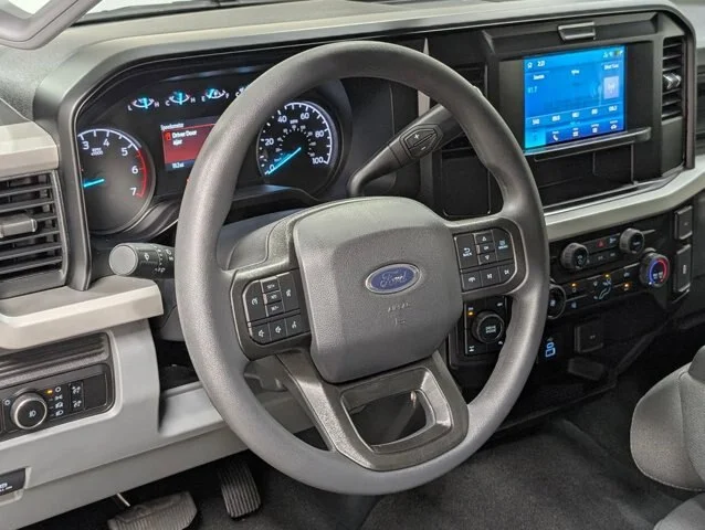 New 2026 Oxford White Ford F-250® XL image 43