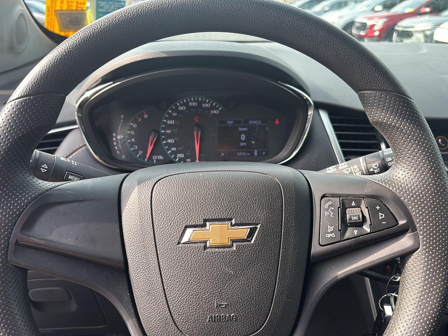 Used 2020 Wh Chevrolet  image 8