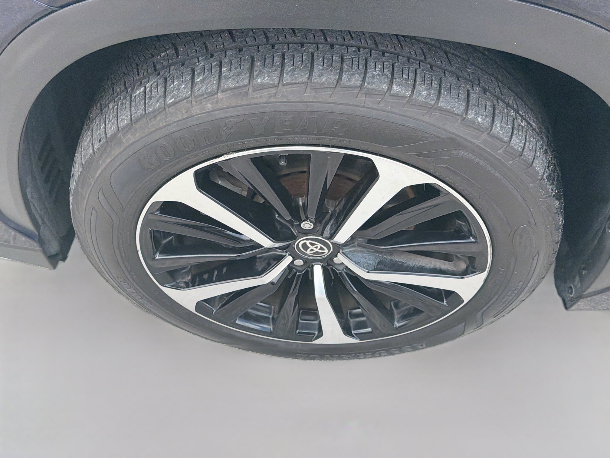 Used 2021 Blueprint Toyota XSE image 34