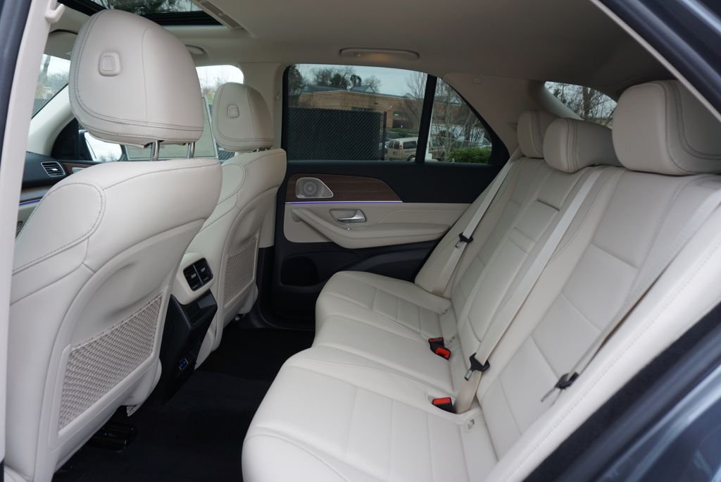 Used 2026 Selenite Grey Metallic Mercedes-Benz GLE 350 image 12