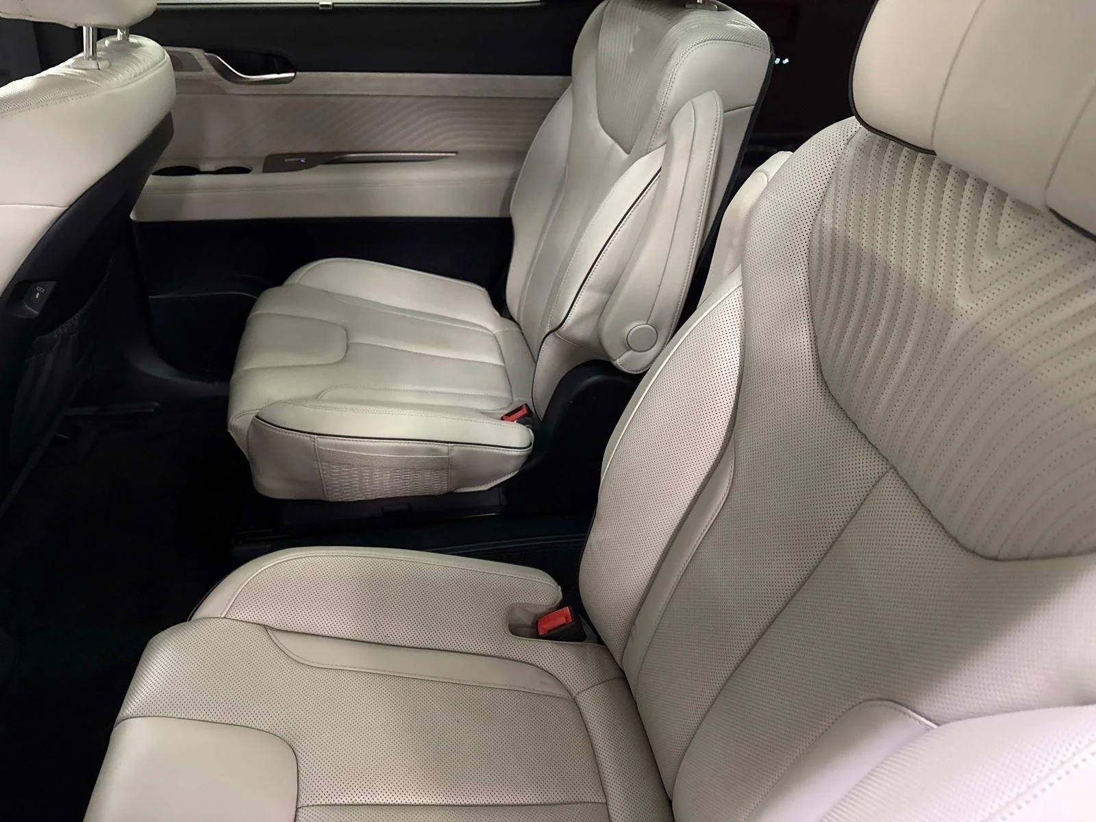 Certified Used 2024 Abyss Black Pearl Hyundai Calligraphy image 17