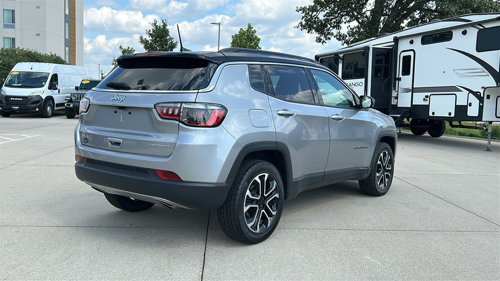 Certified Used 2023 Silver Jeep Limited image 4