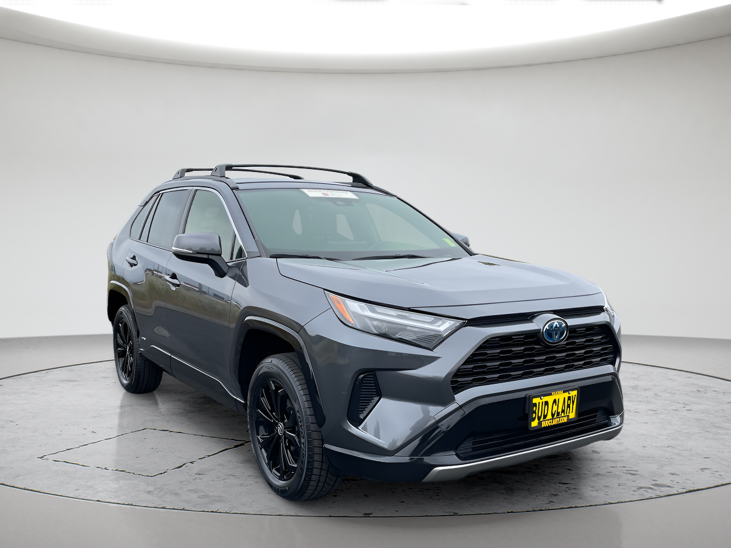 Certified Used 2024 Gray Toyota SE image 1