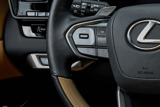 Used 2025 Black Lexus 350 Premium Plus image 24
