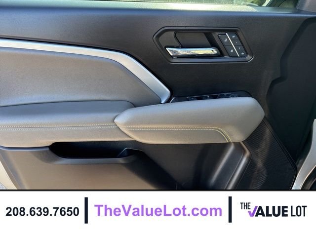 Used 2024 Gray Chevrolet ZR2 image 18