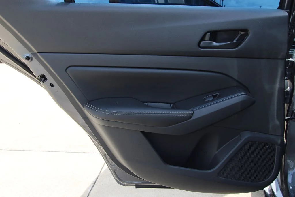 Used 2024 Gray Nissan 2.5 SV image 34