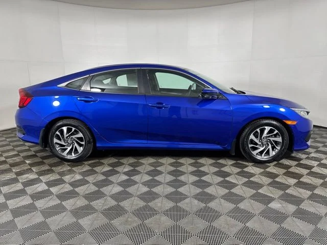 Used 2016 Blue Honda EX image 2