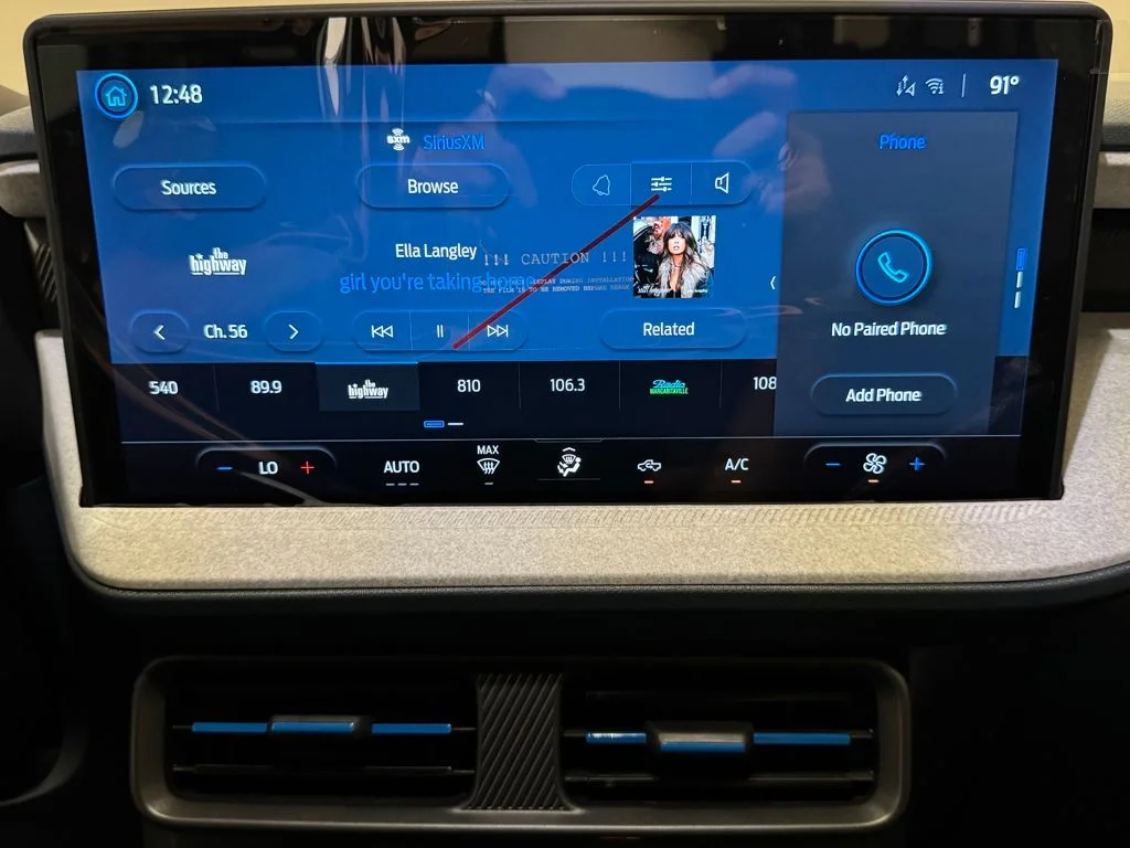 New 2025 Beige Ford XLT image 10