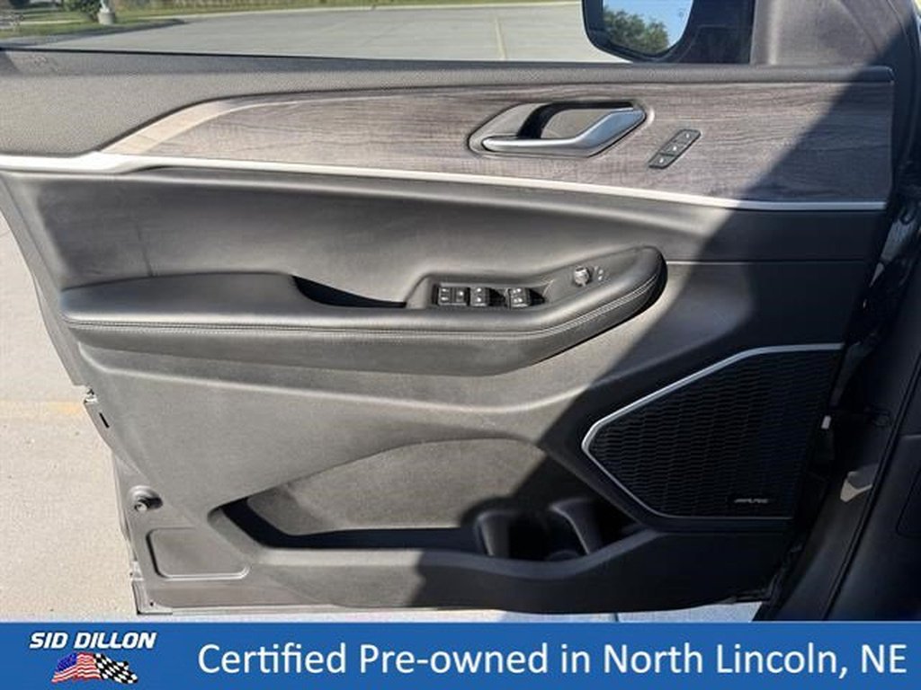 Used 2021 Baltic Gray Metallic Clear Coat Jeep Limited image 17