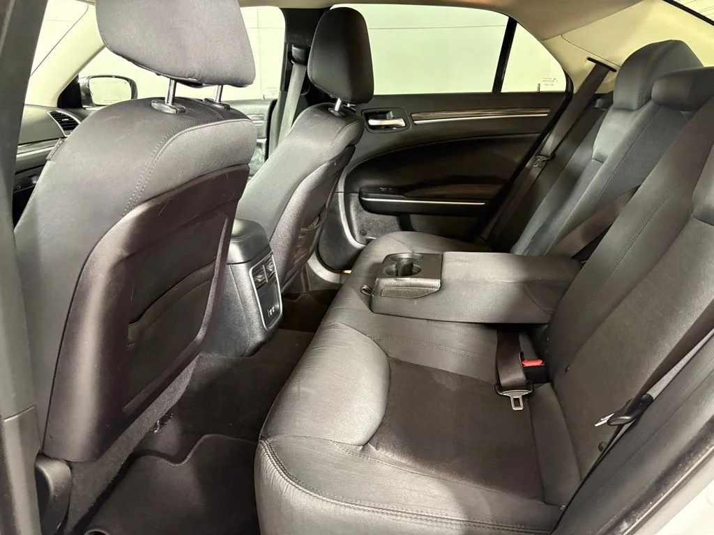 Used 2019 White Chrysler Touring image 36