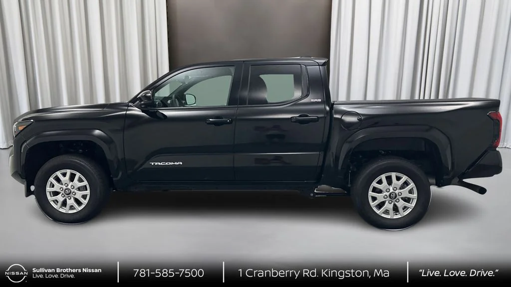 Used 2025 Black Toyota SR5 image 8