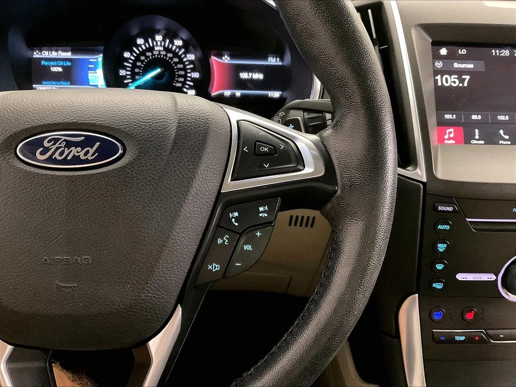 Used 2016 White Ford Titanium image 23