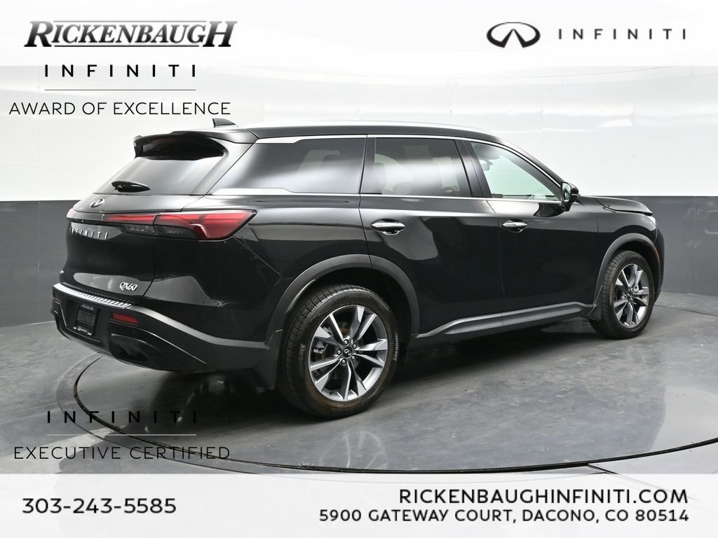 Certified Used 2023 Black INFINITI LUXE image 9