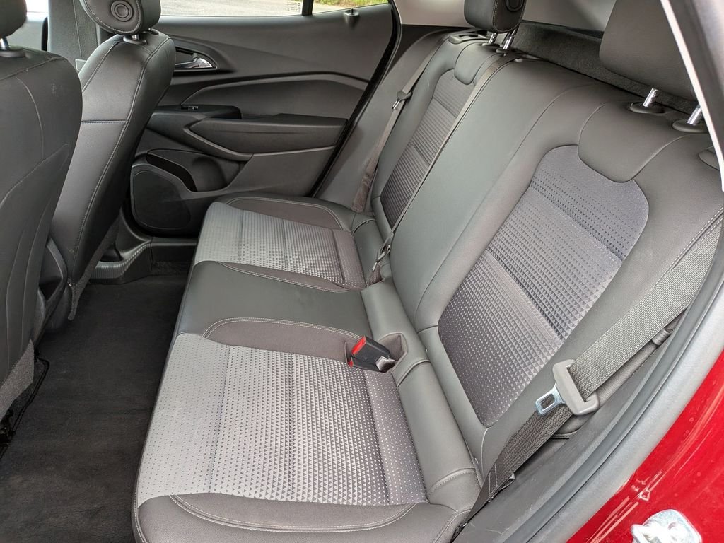 Used 2025 Red Chevrolet LT image 25