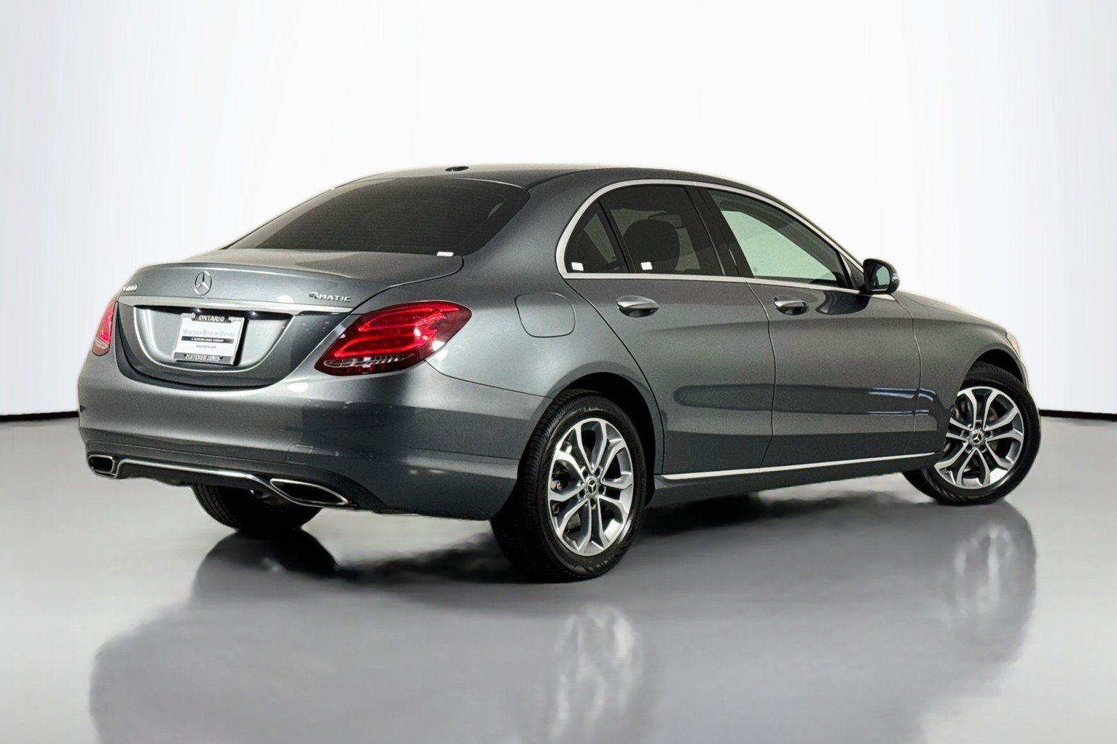 Used 2018 Selenite Grey Metallic Mercedes-Benz C 300 image 12