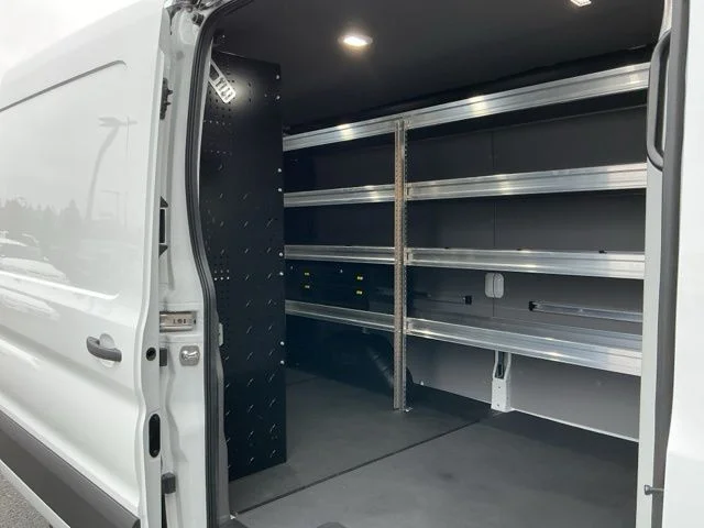 New 2026 Oxford White Ford Base image 9