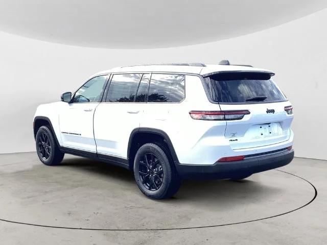 New 2026 Bright White Clearcoat Jeep L LAREDO ALTITUDE 4X4 image 3