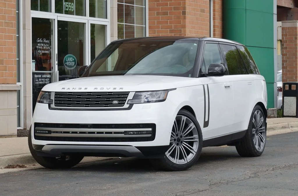 2026 Land Rover Range Rover 4.4 SE SWB's photo
