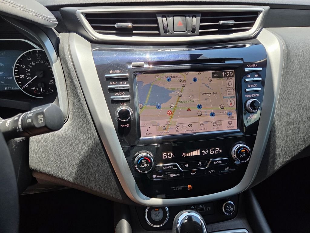 Used 2021 White Nissan Platinum image 24