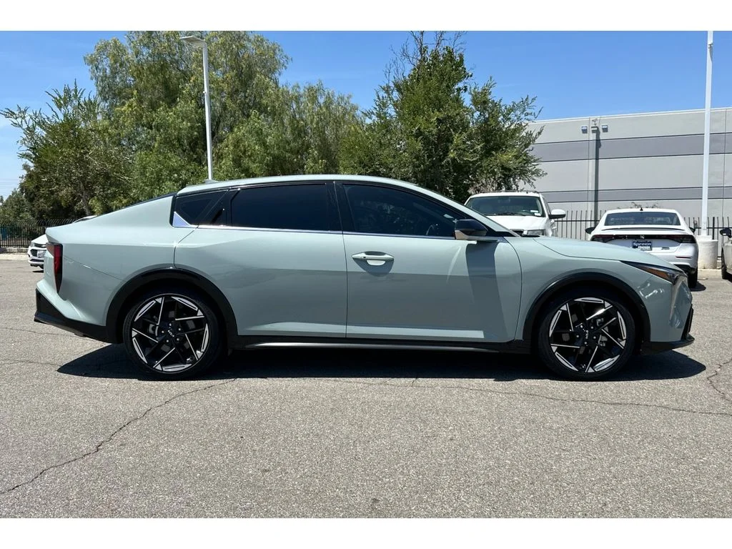 Used 2025 Morning Haze Kia GT-Line image 7