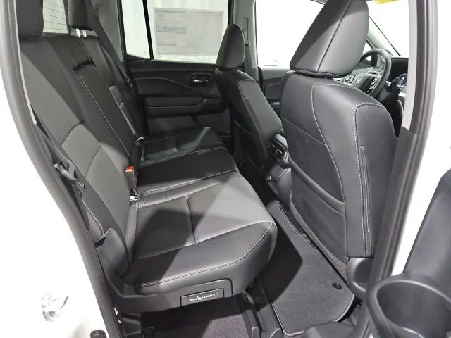 New 2026 Platinum White Pearl Honda RTL image 17