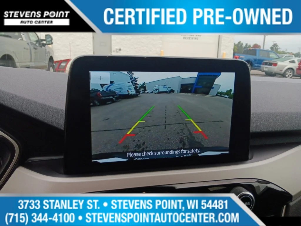 Used 2021 Rapid Red Metallic Tinted Clearcoat Ford SE image 26