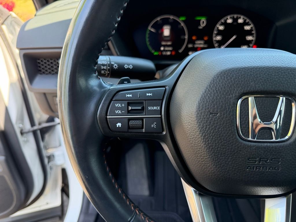Used 2023 Platinum White Pearl Honda Sport image 15