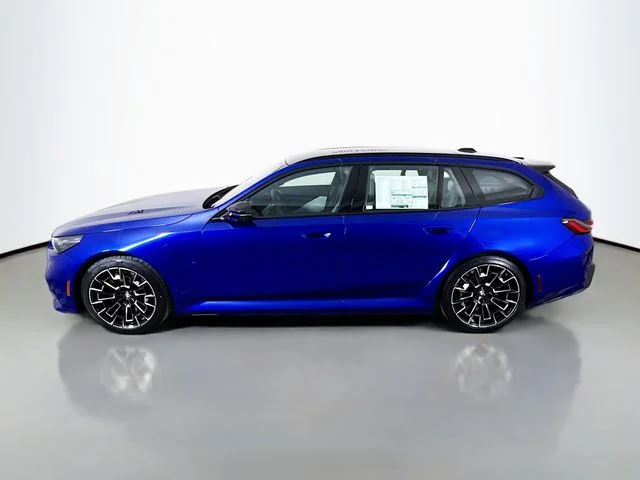 New 2026 Blue BMW Touring image 4