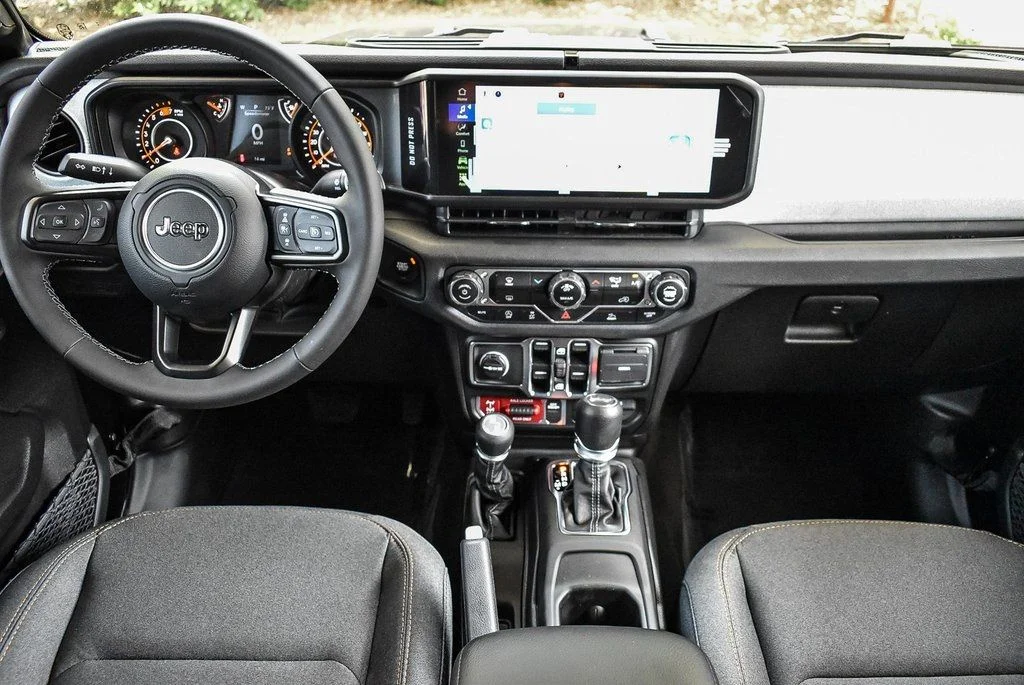 2025 Jeep Wrangler 4-Door Willys - Photo 12