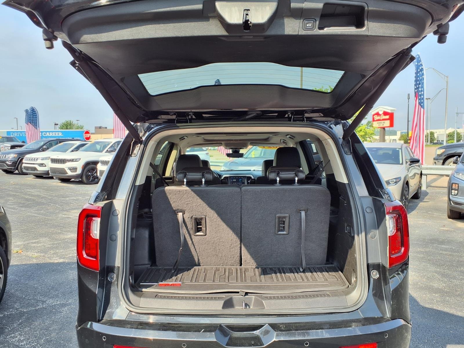 Used 2021 Ebony Twilight Metallic GMC Denali image 13
