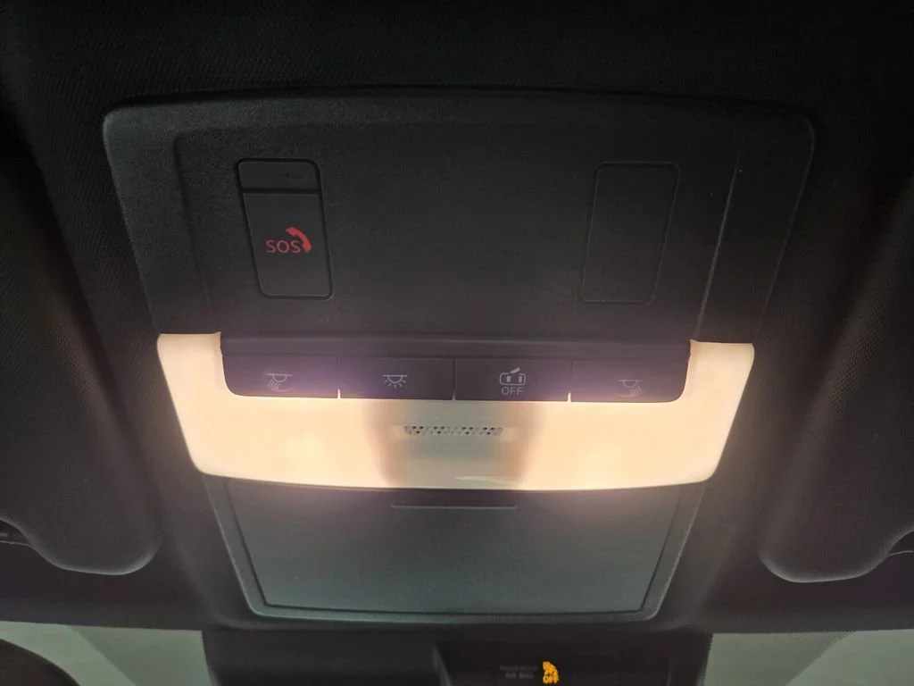 Used 2023 Black Mitsubishi SE Black Edition image 14