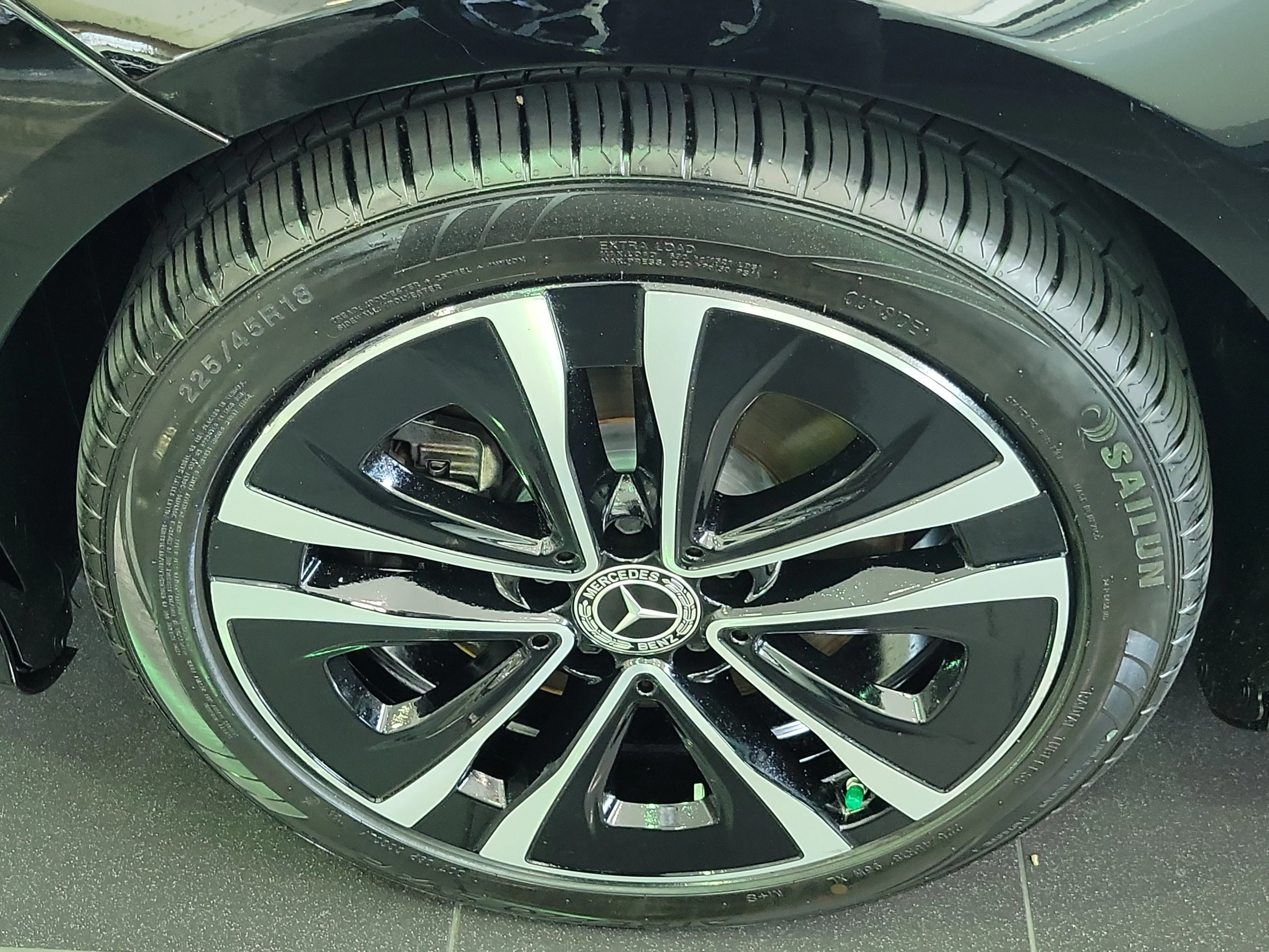 Used 2025 Night Black Mercedes-Benz CLA 250 image 8