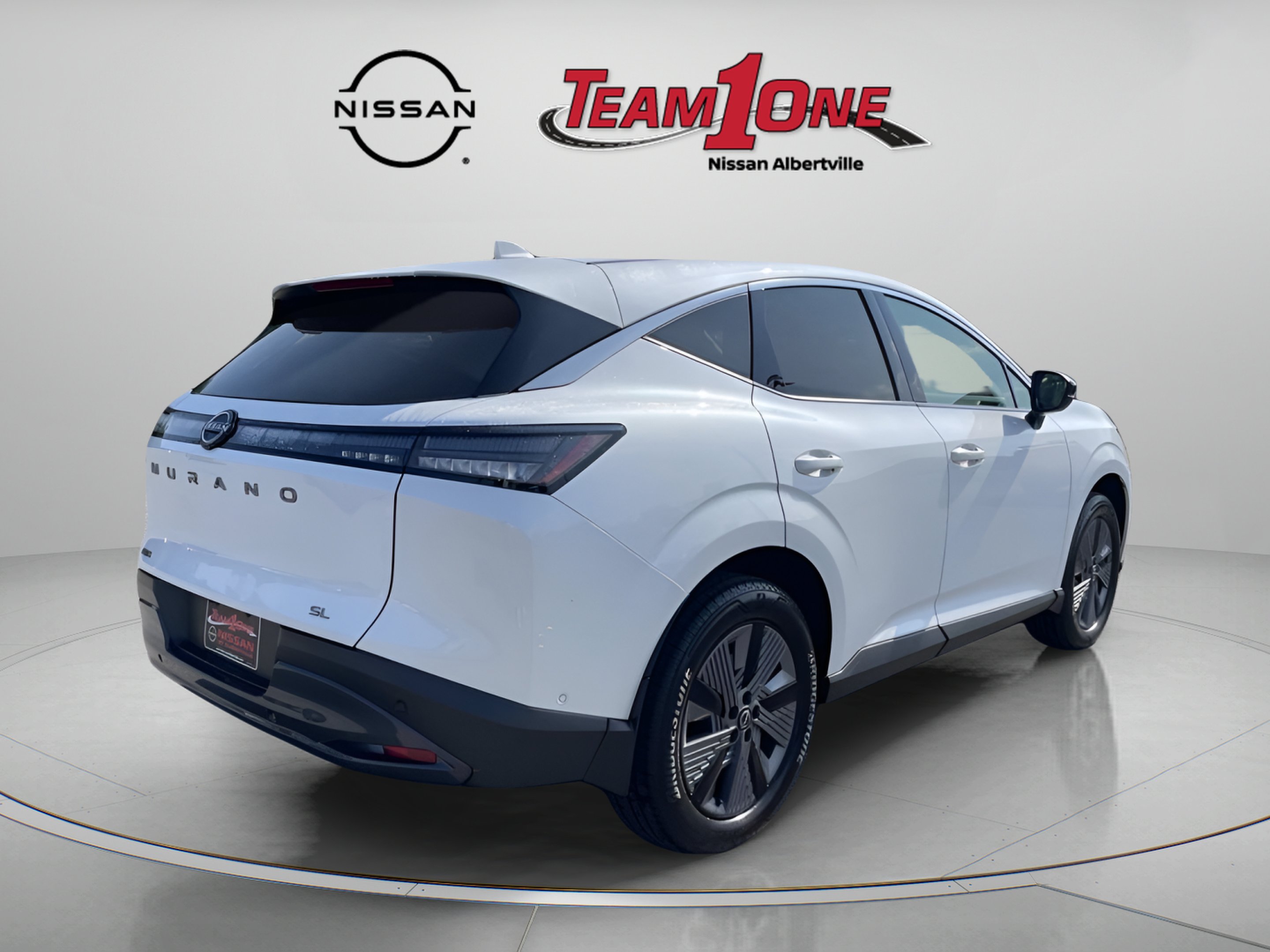 Used 2025 White Nissan SL image 7