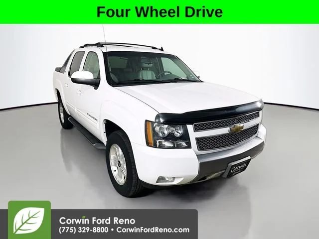 2011 Chevrolet Avalanche 4WD Avalanche LT's photo