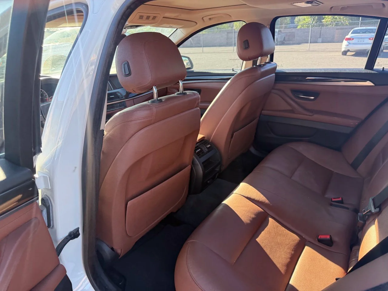 Used 2014 White BMW 528i image 11