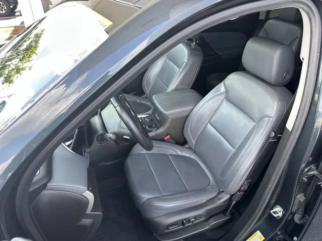 Used 2020 Gray Chevrolet 3LT image 12