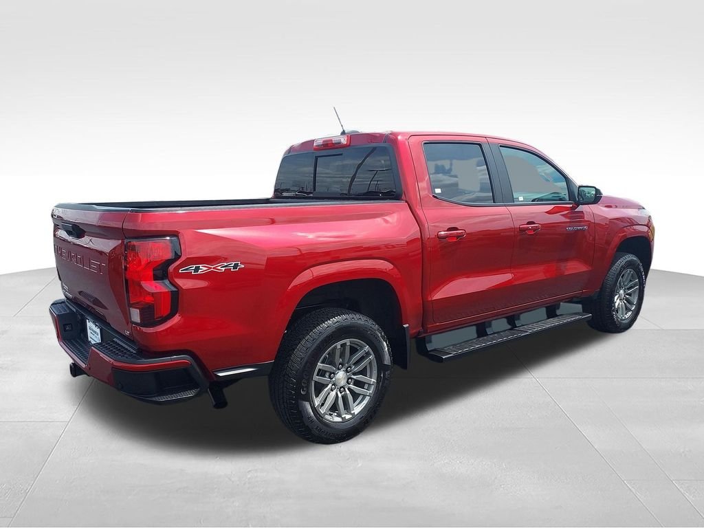 Used 2023 Red Chevrolet LT image 5
