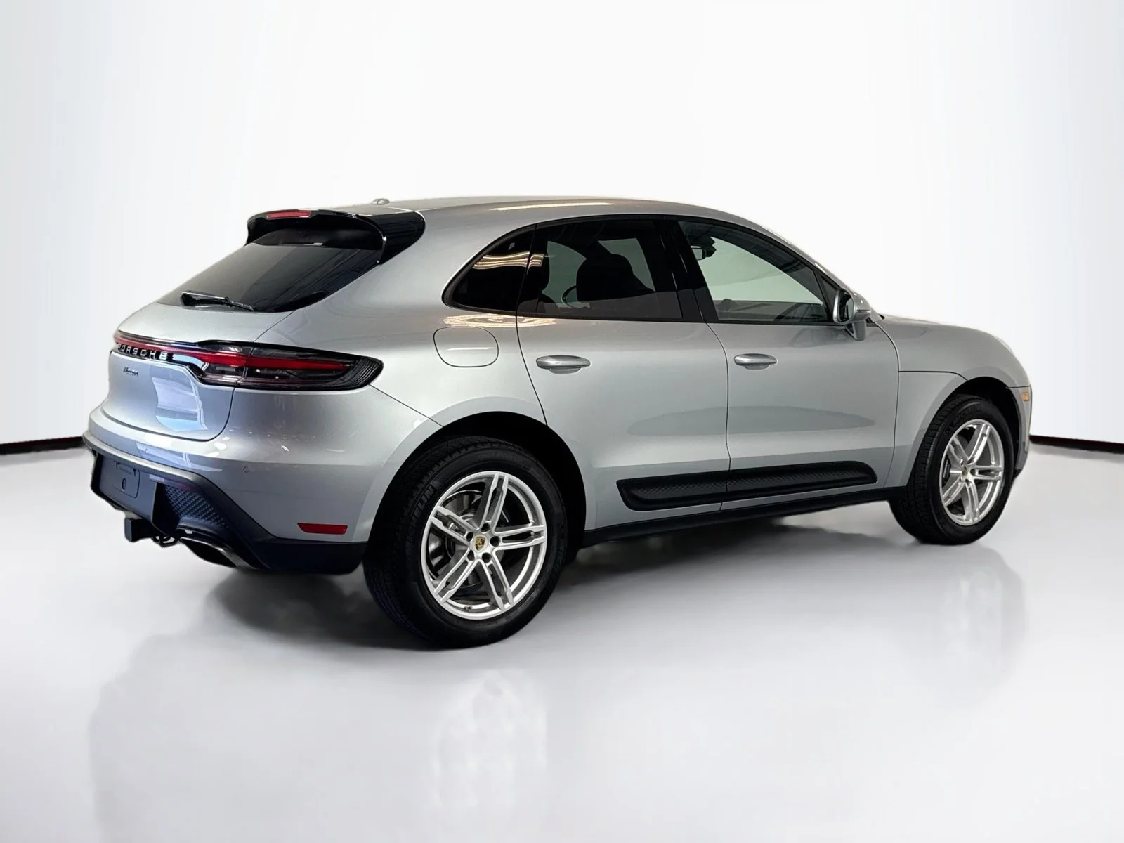 Certified Used 2026 Dolomite Silve Porsche  image 9